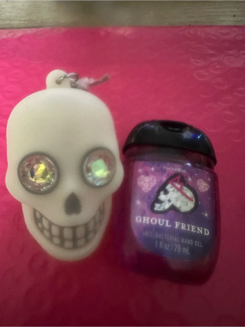 Bath & Body Works Pink Hand Sanitizer with Cream Skull Keychain LITES-UP